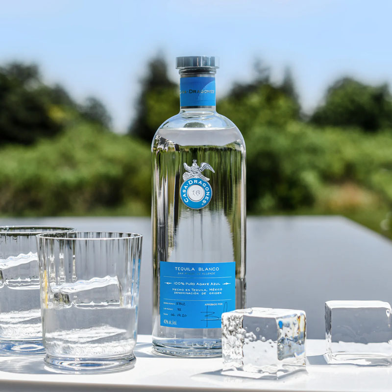 casa dragones blanco tequila agave